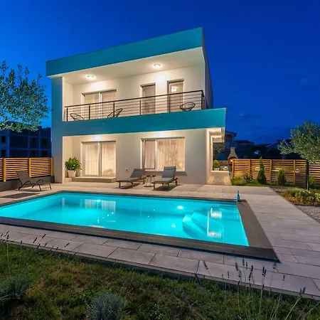 Toquilla Villa Sukošan